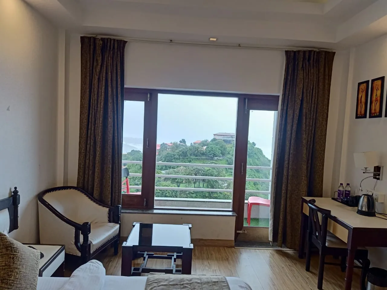 Shivalik Hills Mussoorie Room