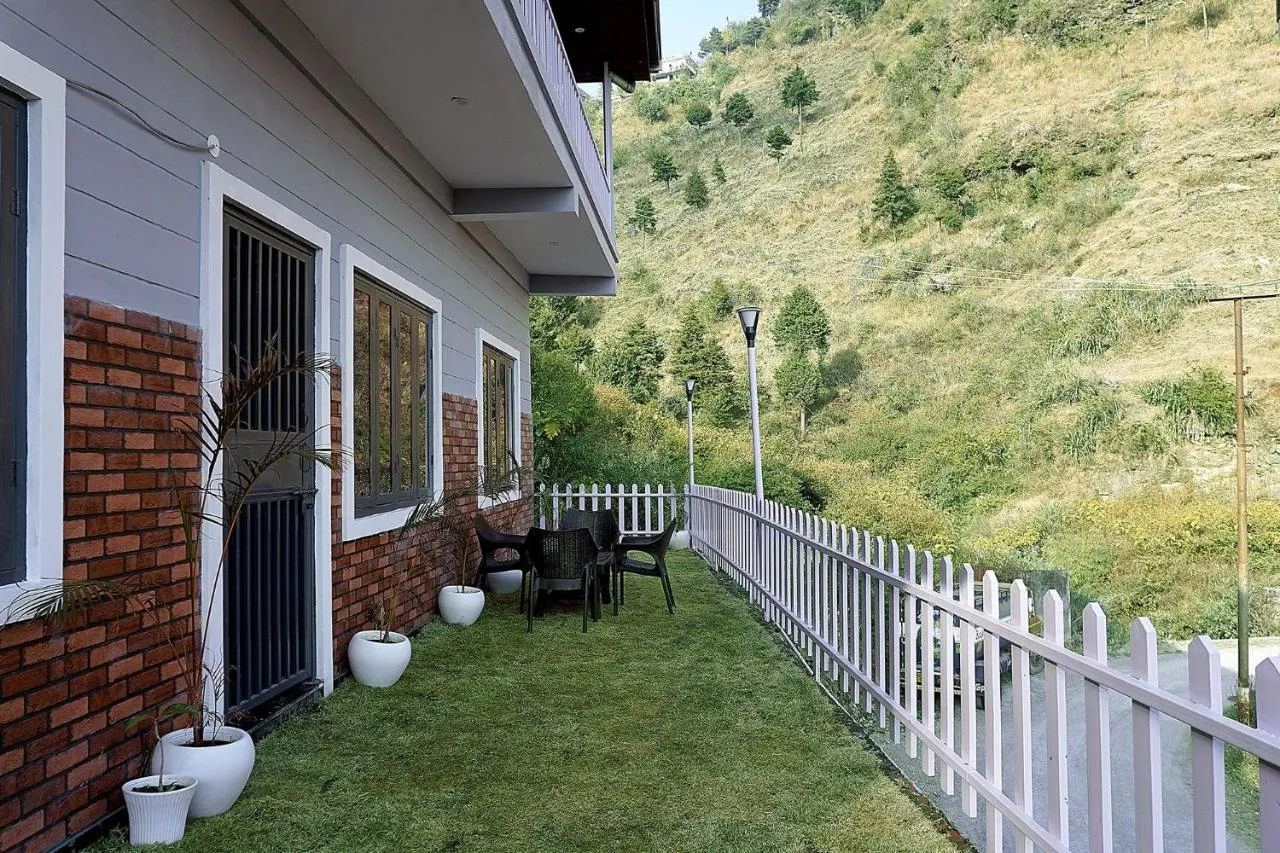 SL Manor Resort by Lawrence Hotels Others