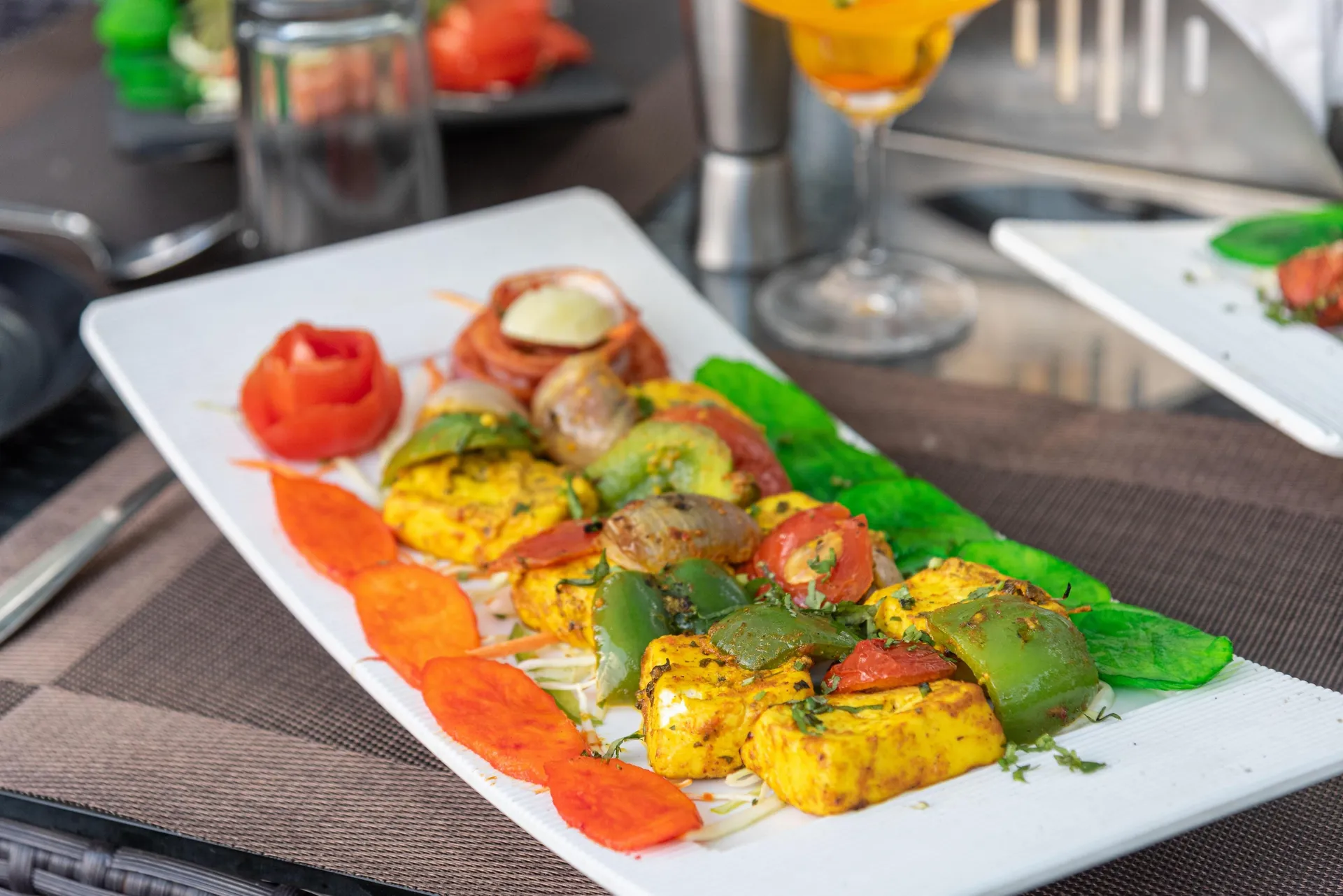 SL Manor Resort by Lawrence Hotels Restaurant