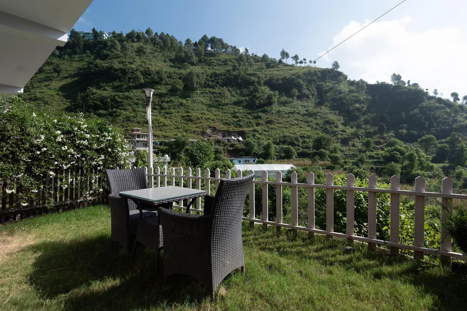 SL Manor Resort by Lawrence Hotels Room