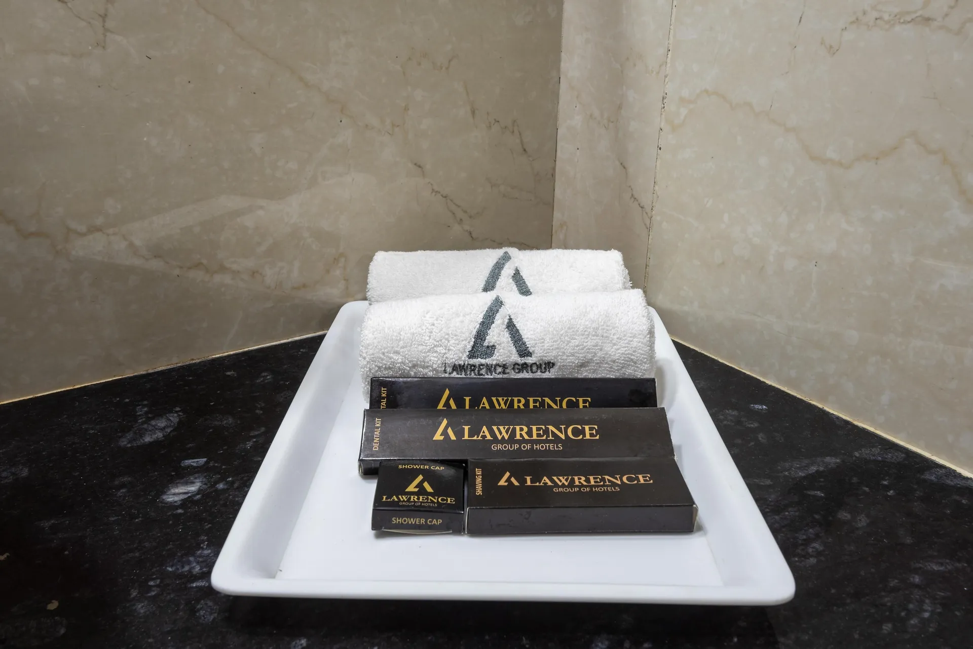 SL Manor Resort by Lawrence Hotels Room