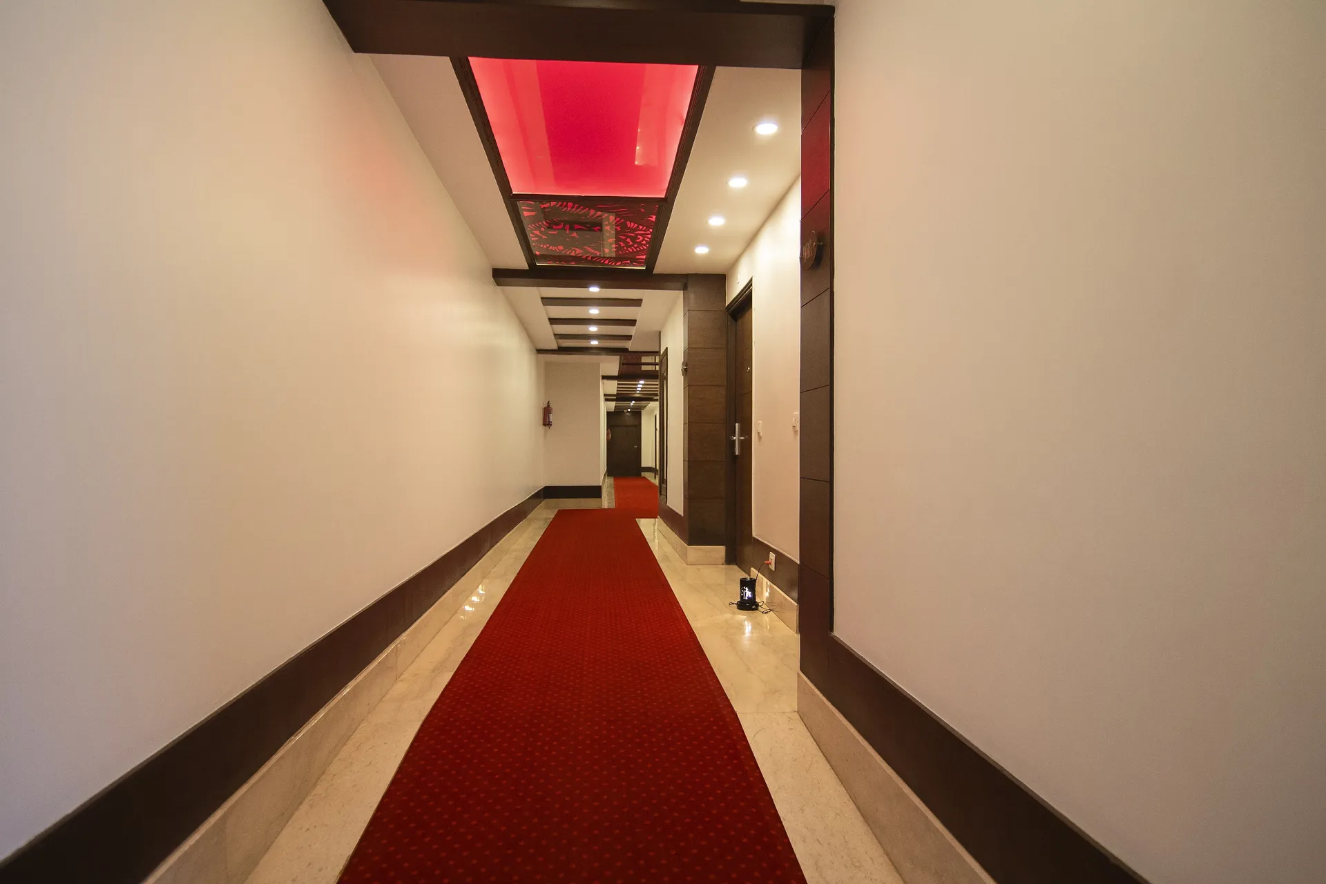 The Solitaire Resort by Lawrence Hotels Common Area