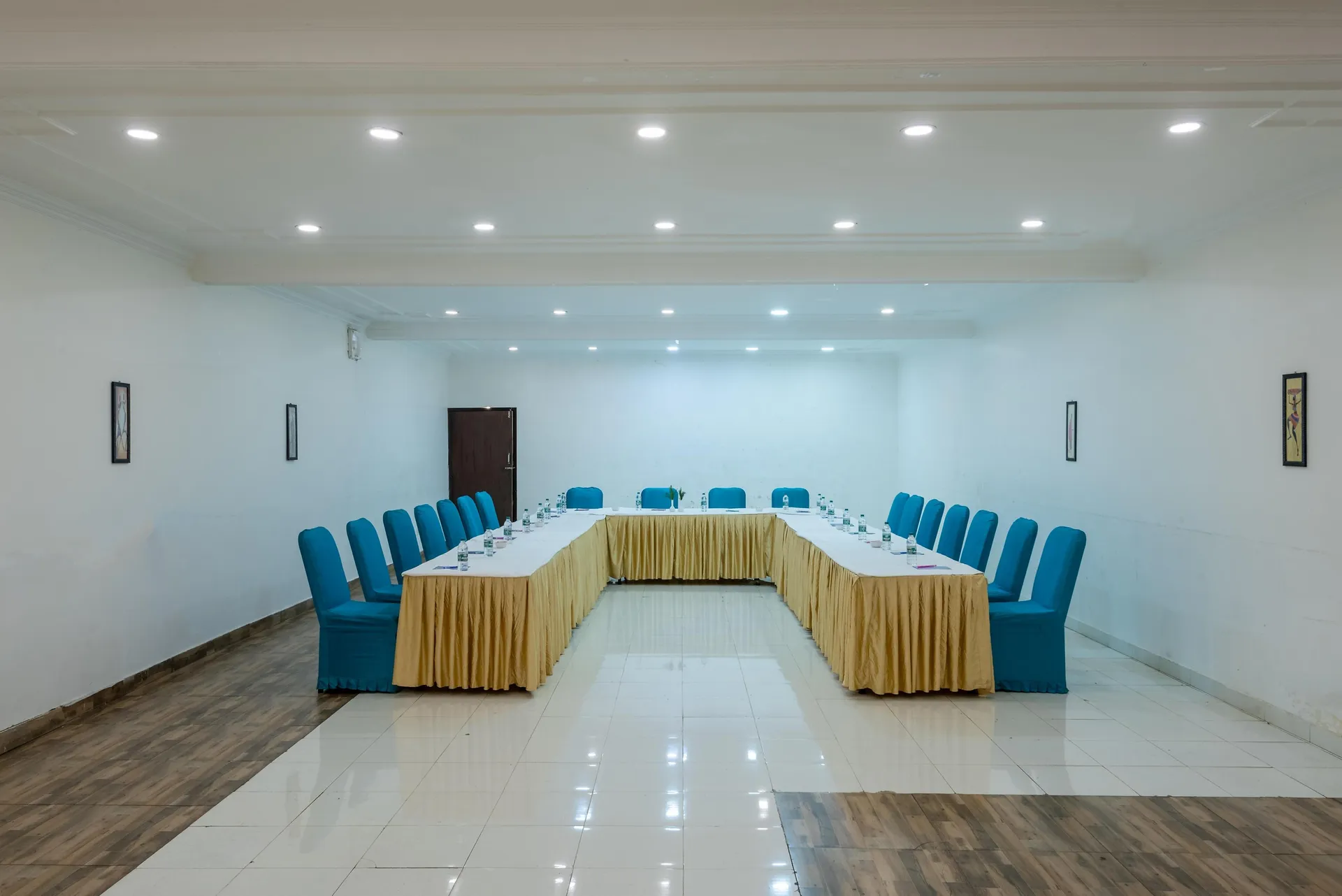 The Solitaire Resort by Lawrence Hotels Conference Room