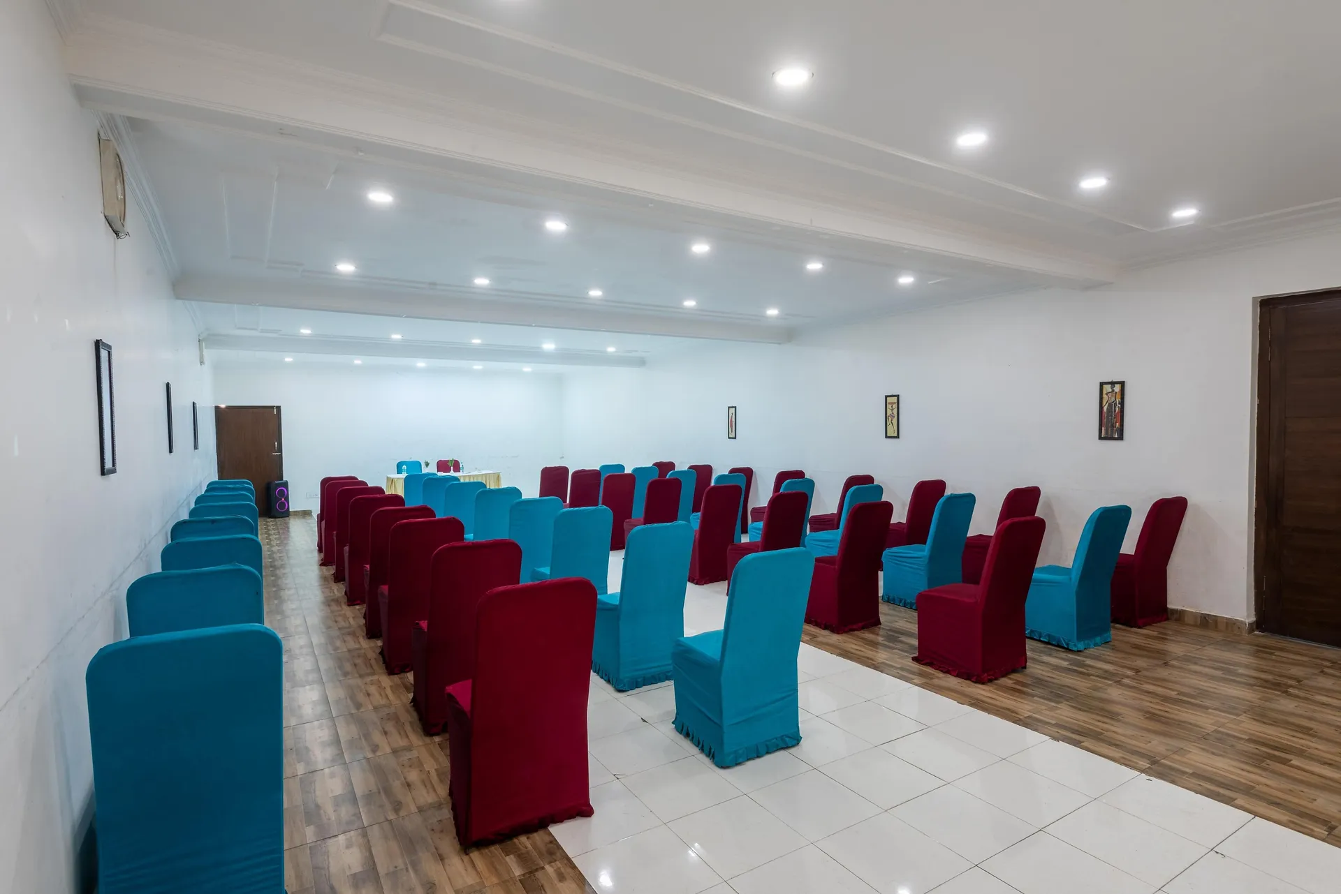 The Solitaire Resort by Lawrence Hotels Conference Room