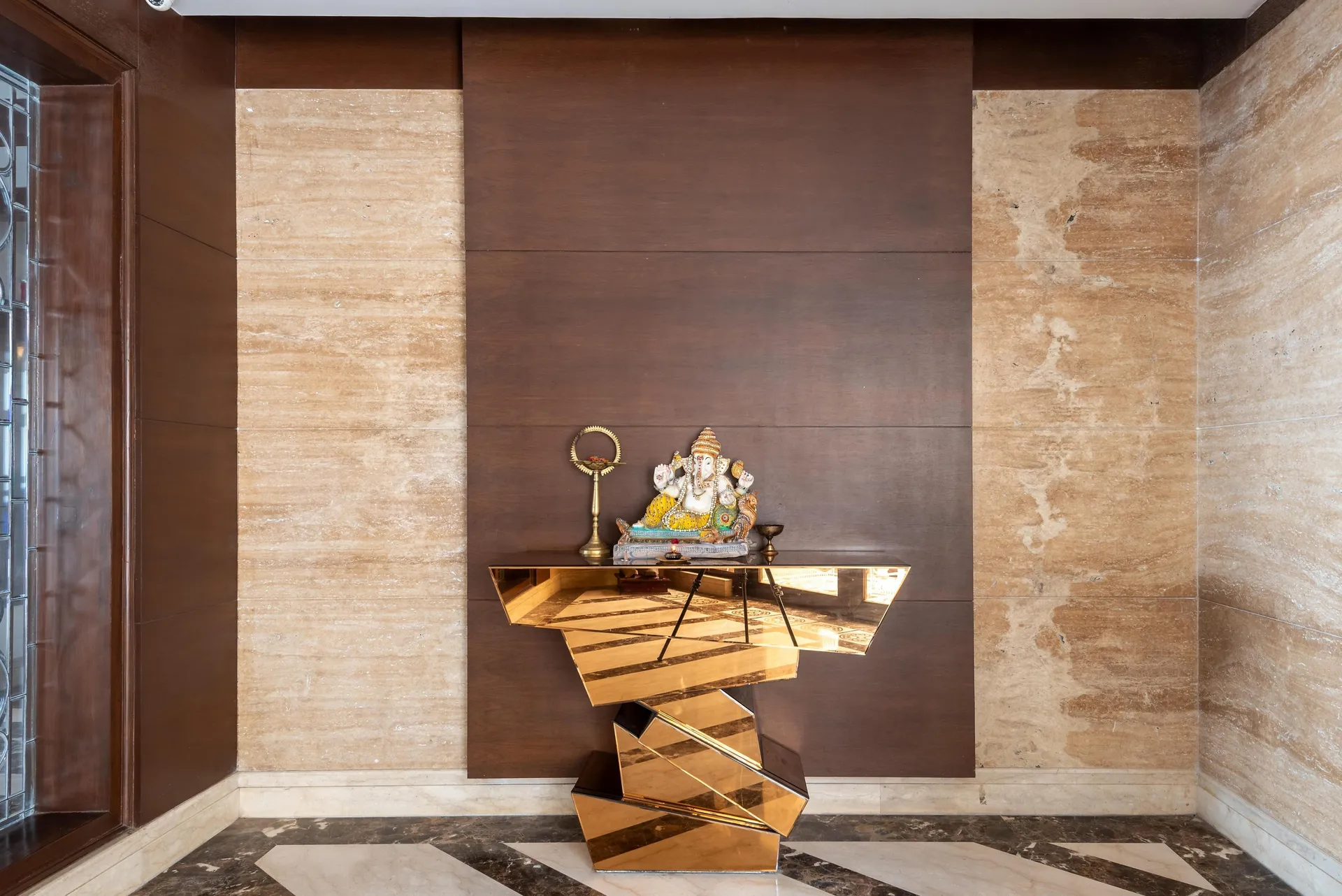 The Solitaire Resort by Lawrence Hotels Entrance
