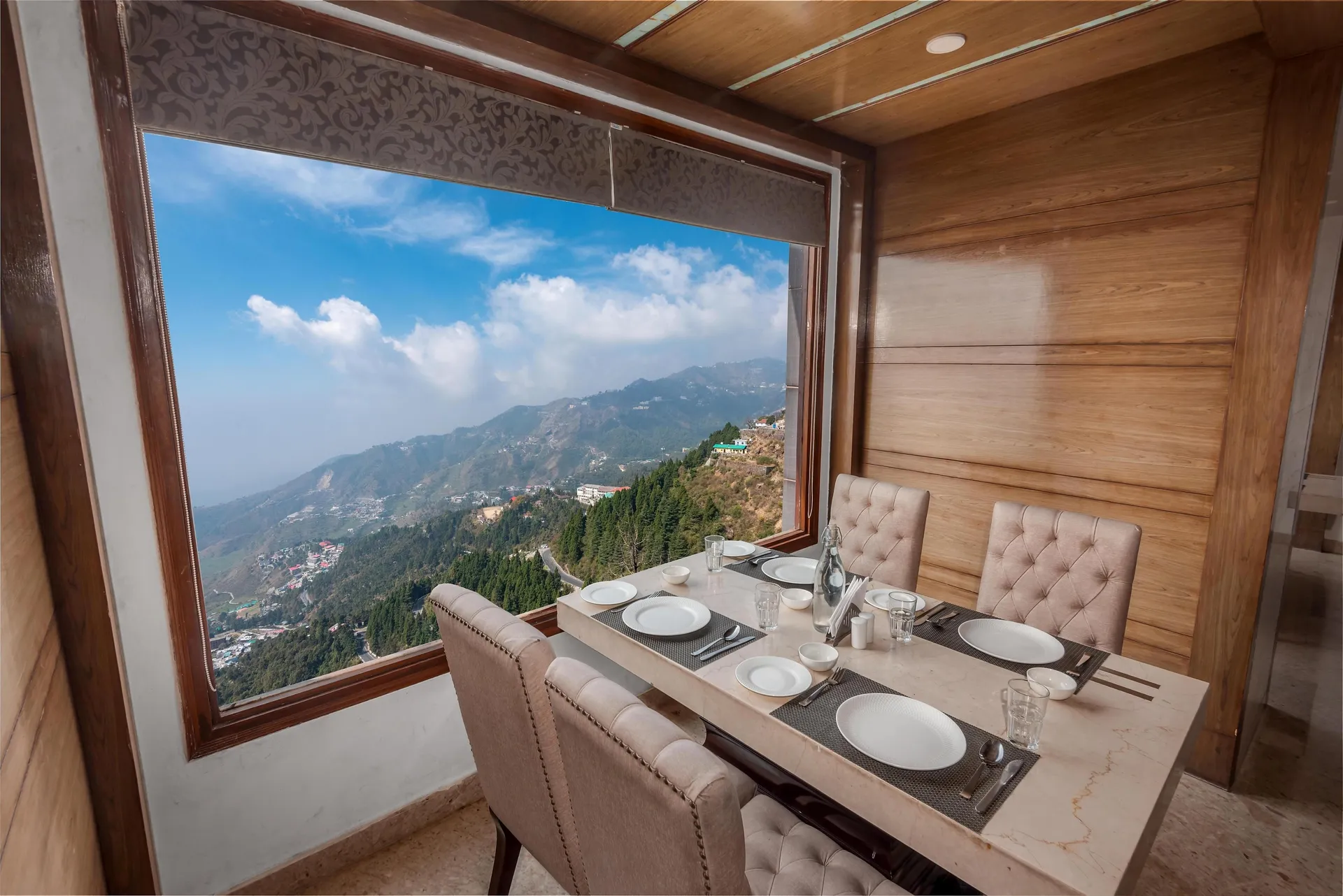 The Solitaire Resort by Lawrence Hotels Outdoors