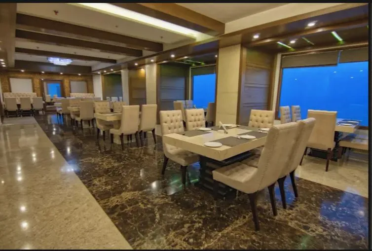 The Solitaire Resort by Lawrence Hotels Restaurant