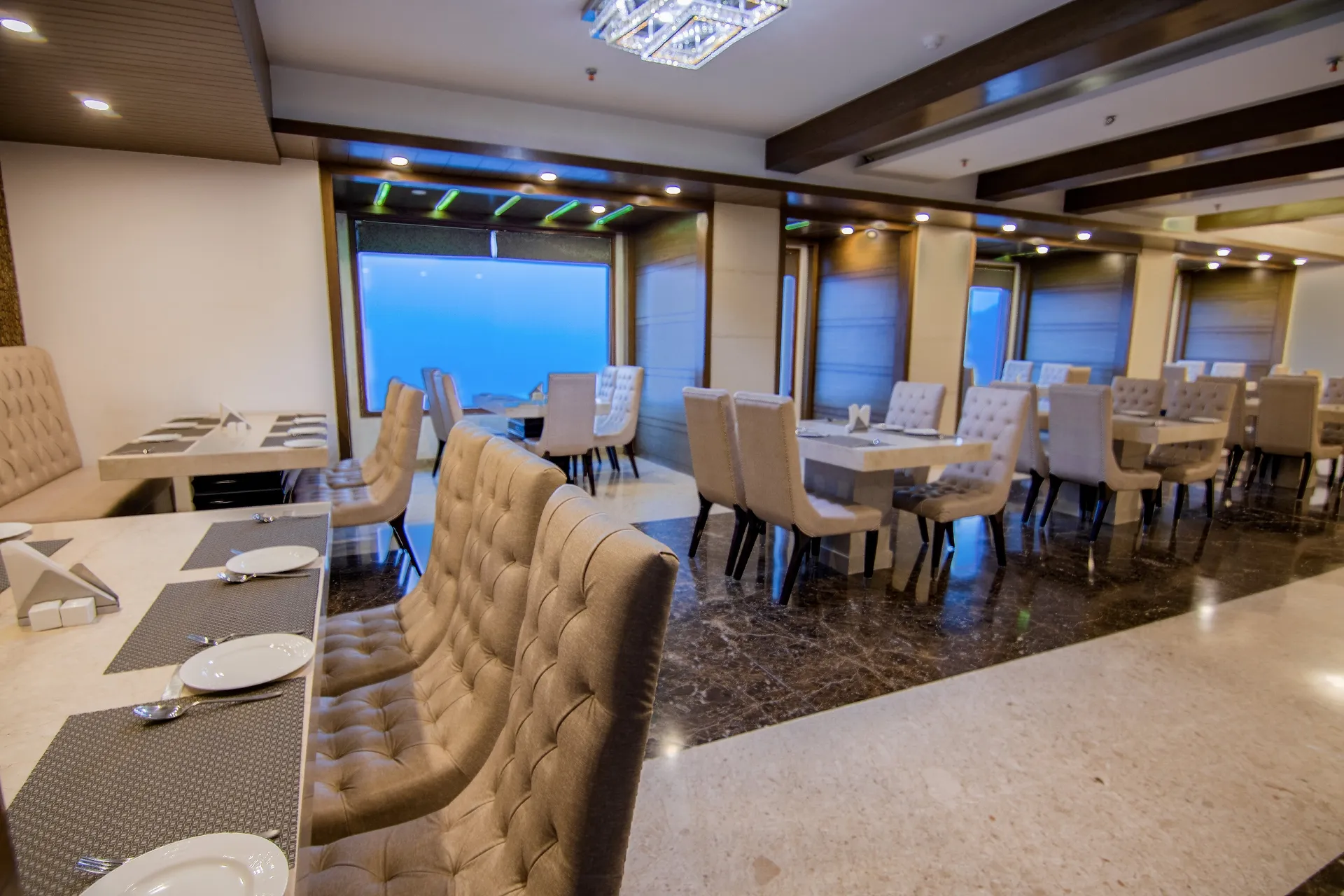 The Solitaire Resort by Lawrence Hotels Restaurant