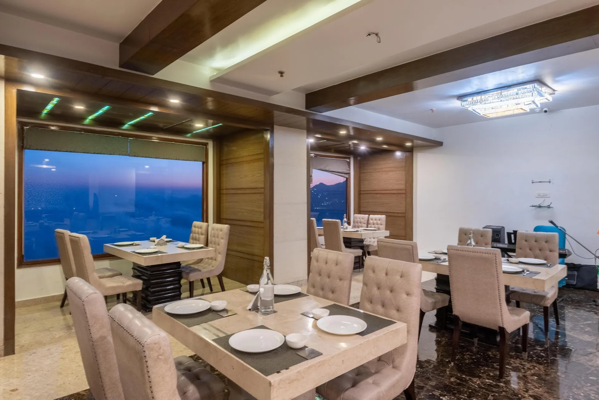 The Solitaire Resort by Lawrence Hotels Restaurant
