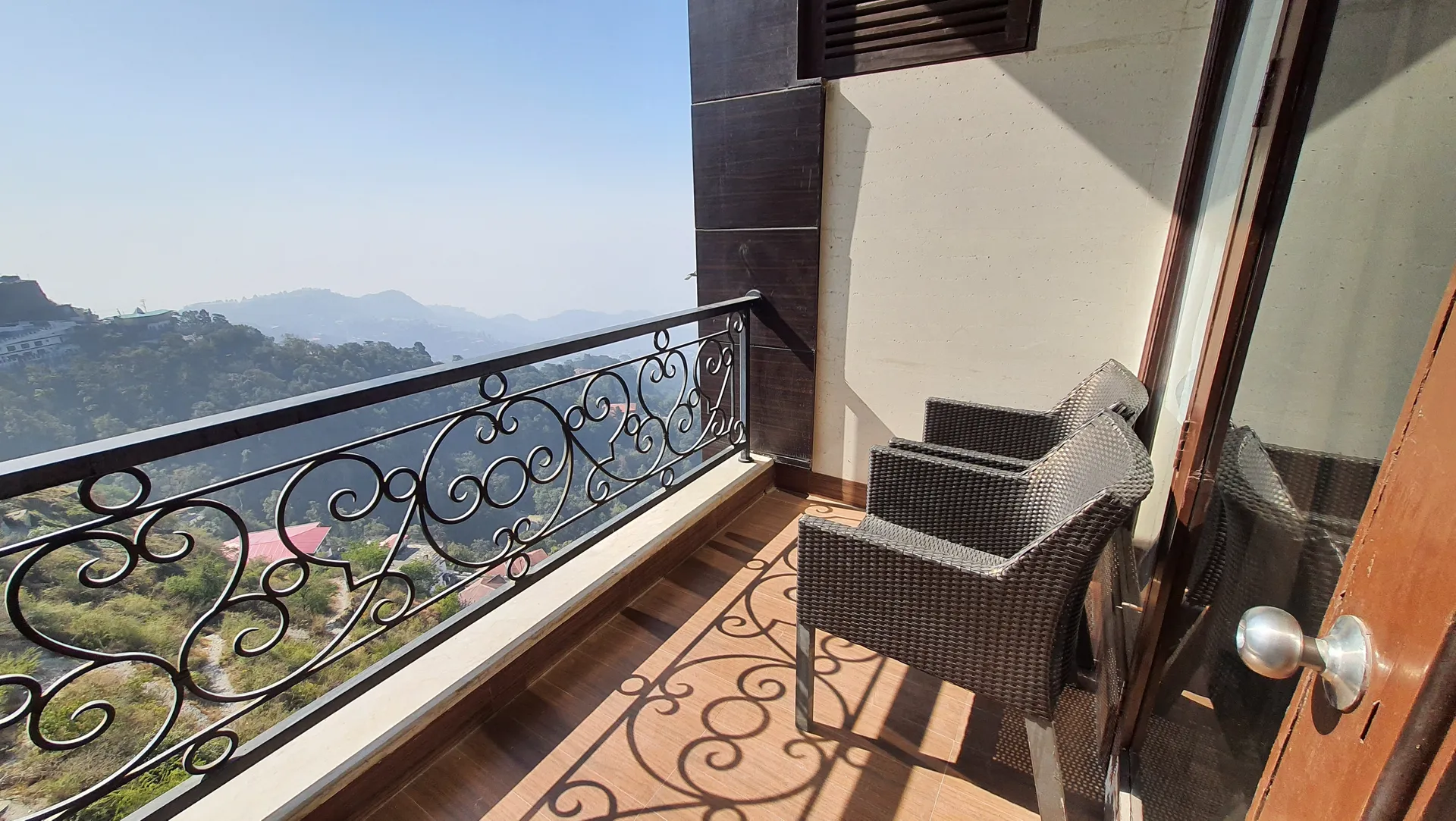The Solitaire Resort by Lawrence Hotels Room