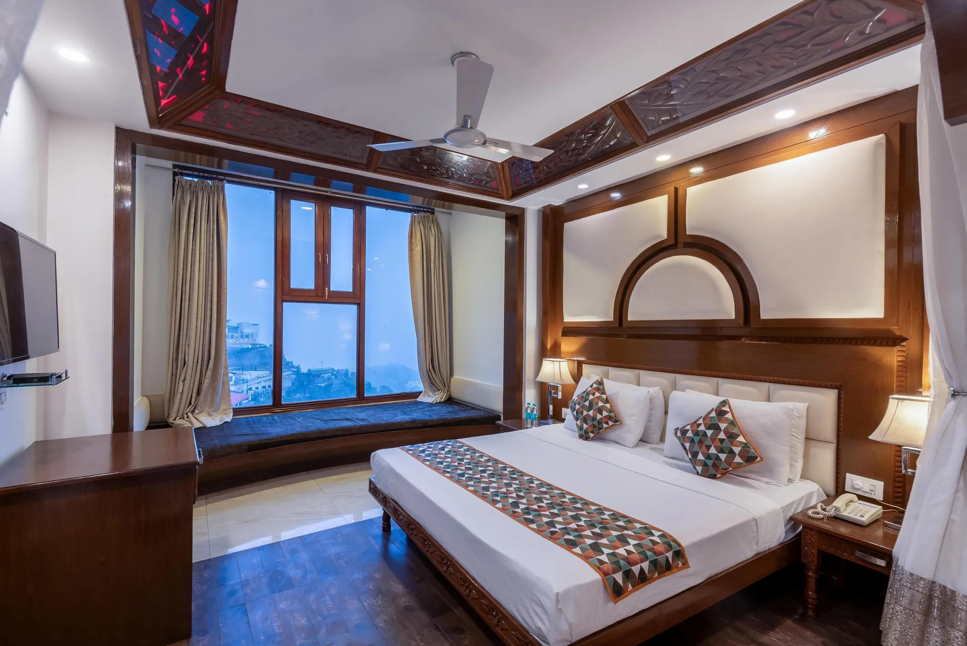 The Solitaire Resort by Lawrence Hotels Room