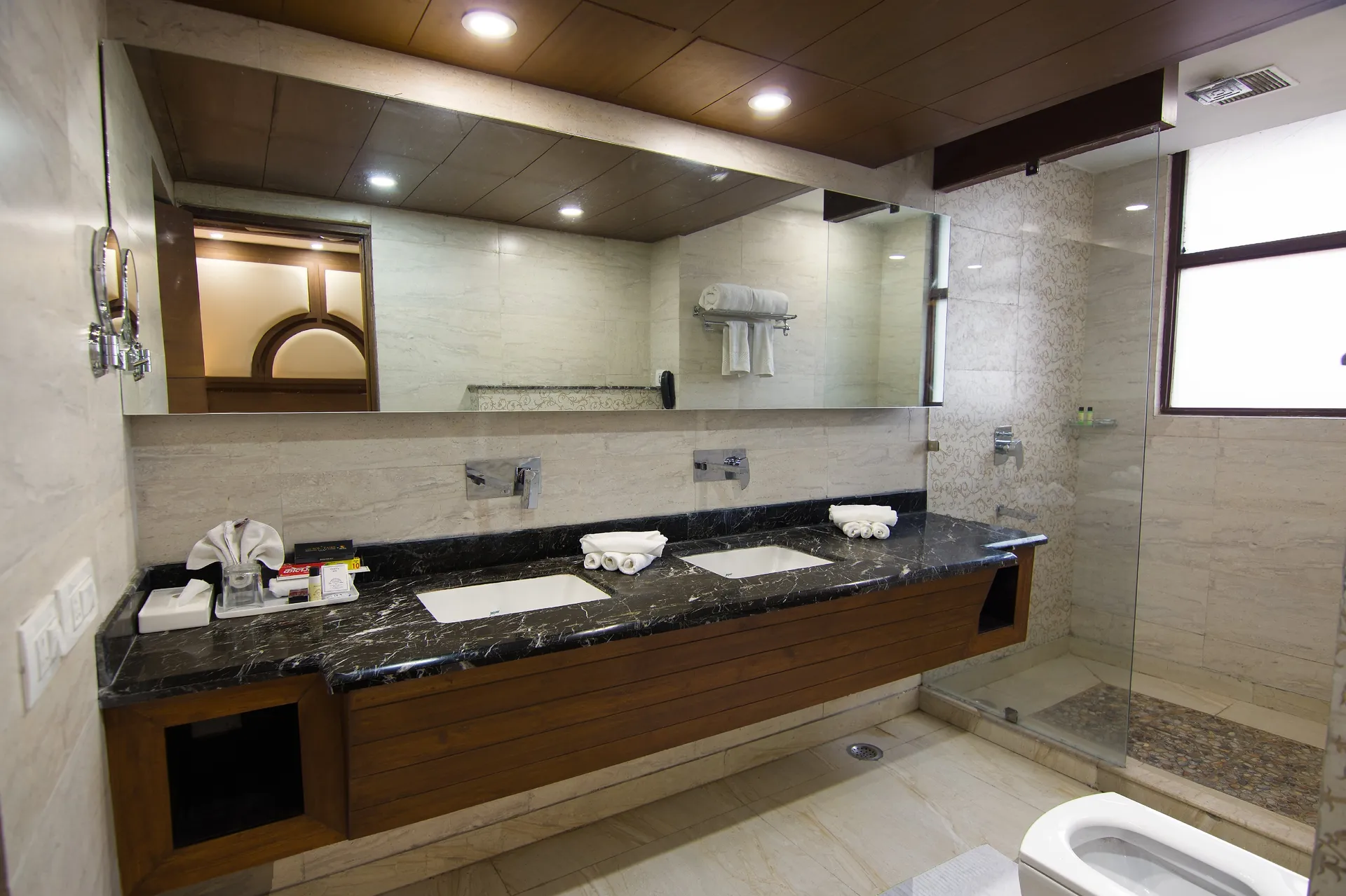 The Solitaire Resort by Lawrence Hotels Room