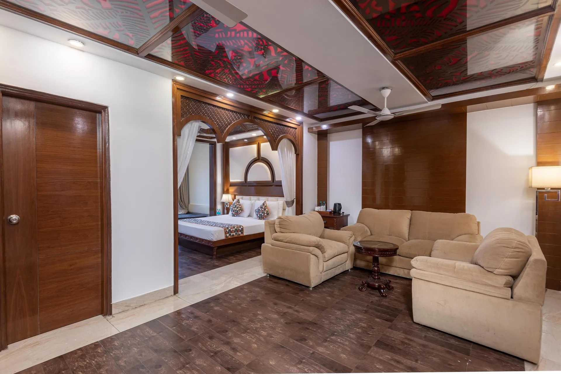 The Solitaire Resort by Lawrence Hotels Room