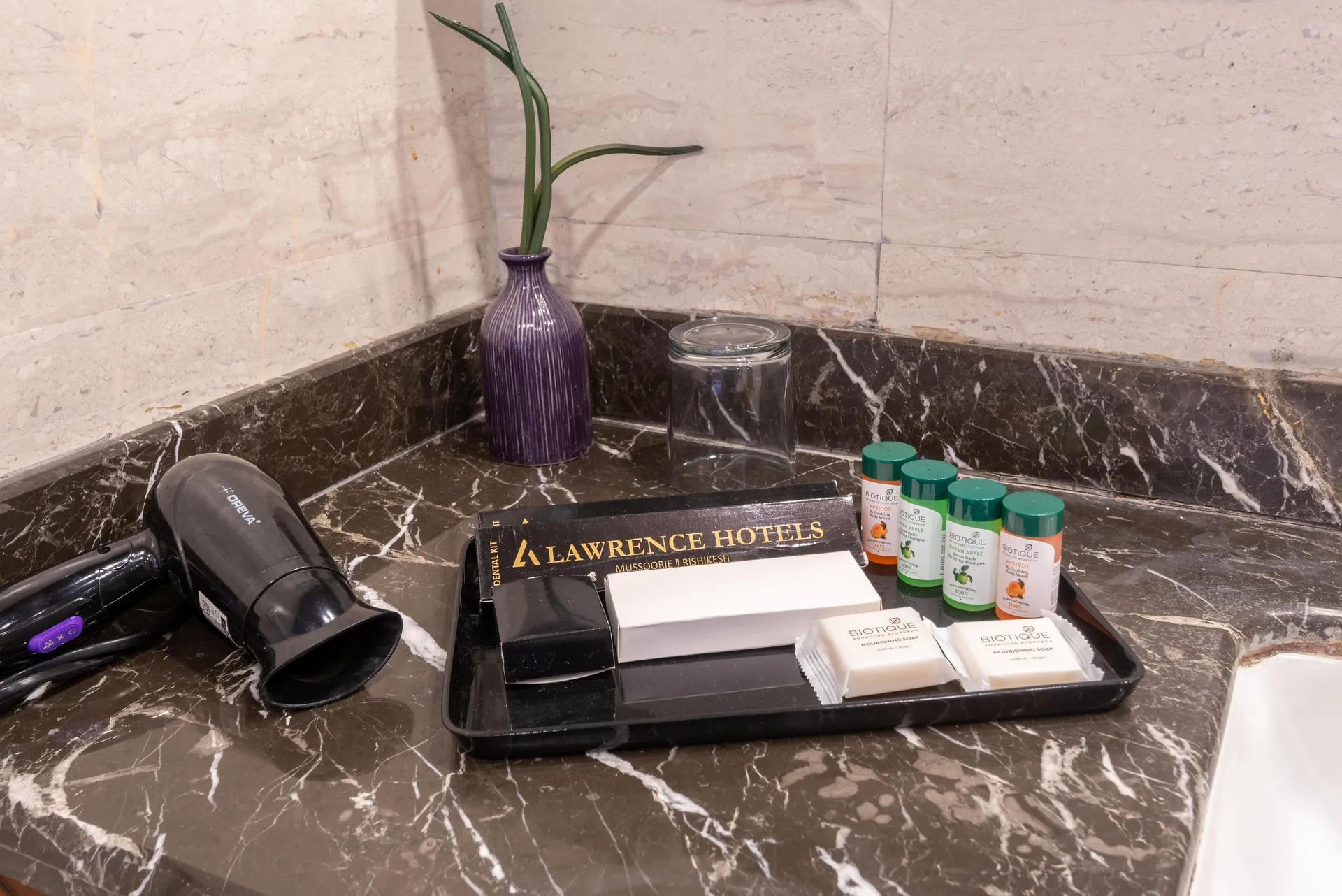 The Solitaire Resort by Lawrence Hotels Washroom