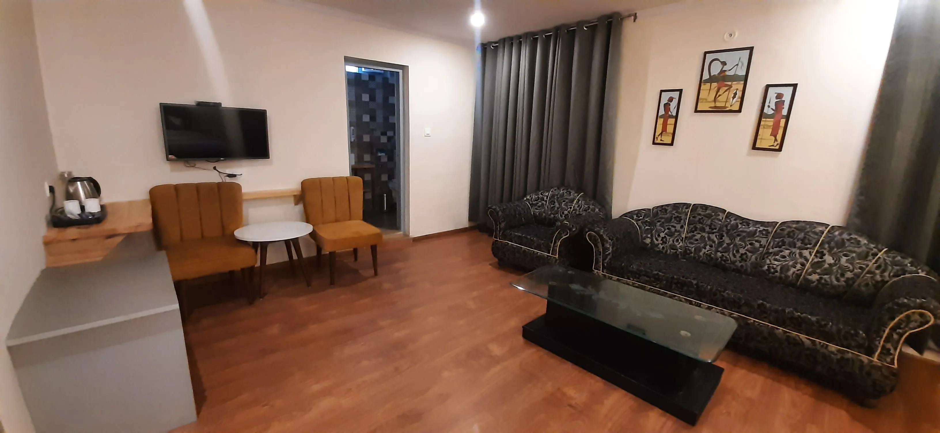 Aamod Feather Touch Room