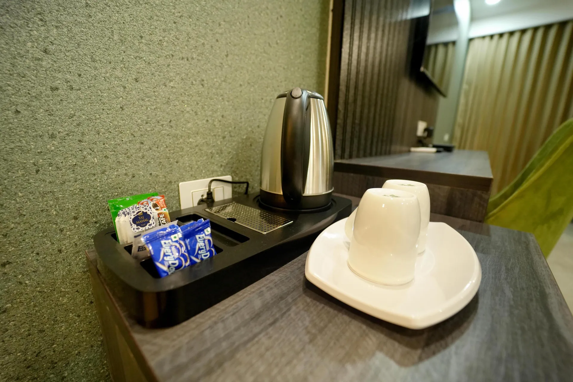 Aamod Feather Touch Room