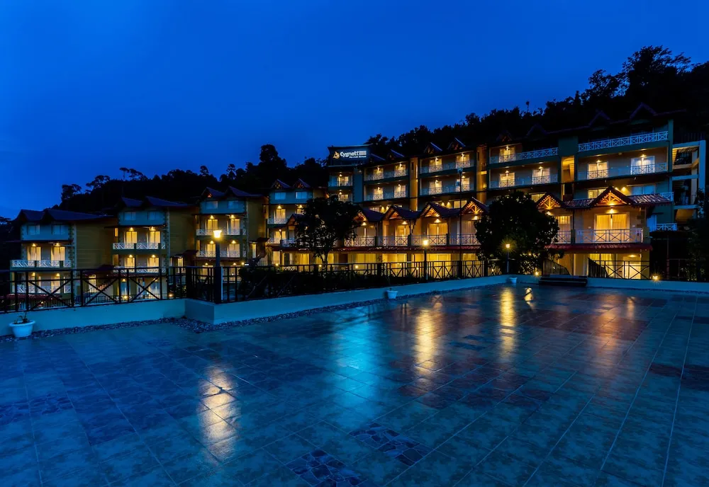 Cygnett Resort Mountain Breeze Outdoors