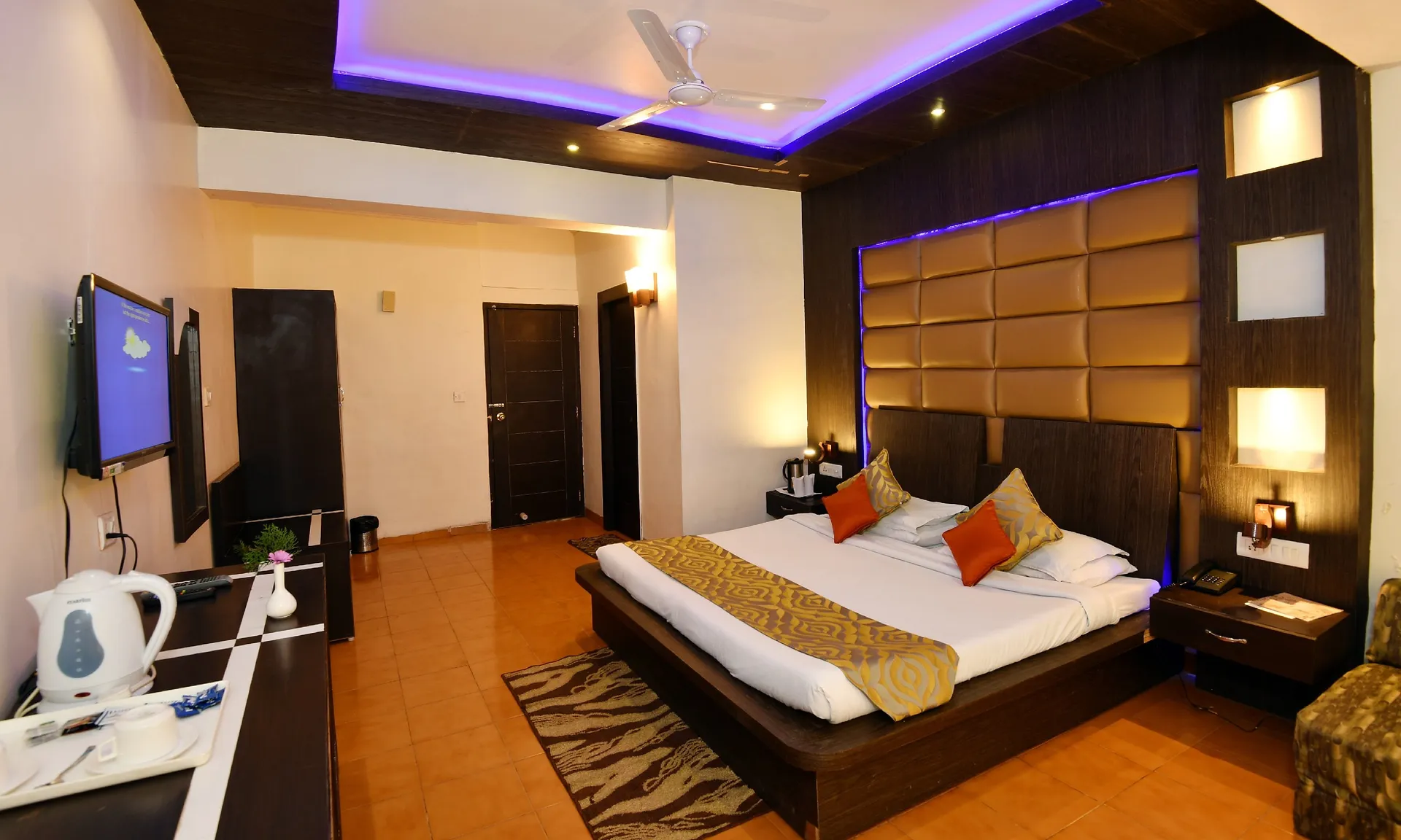 Dynasty Resort Room