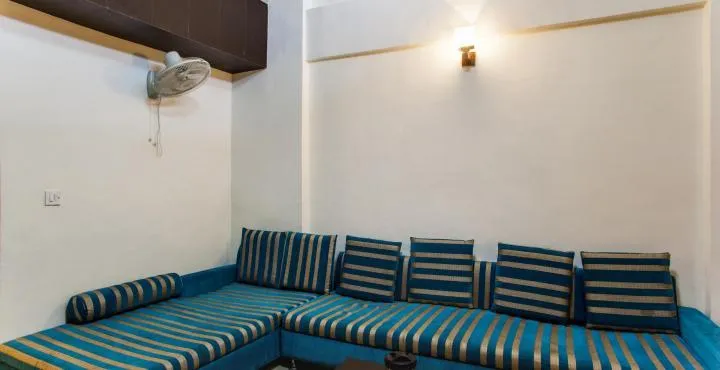 Dynasty Resort Room