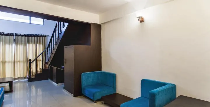 Dynasty Resort Room