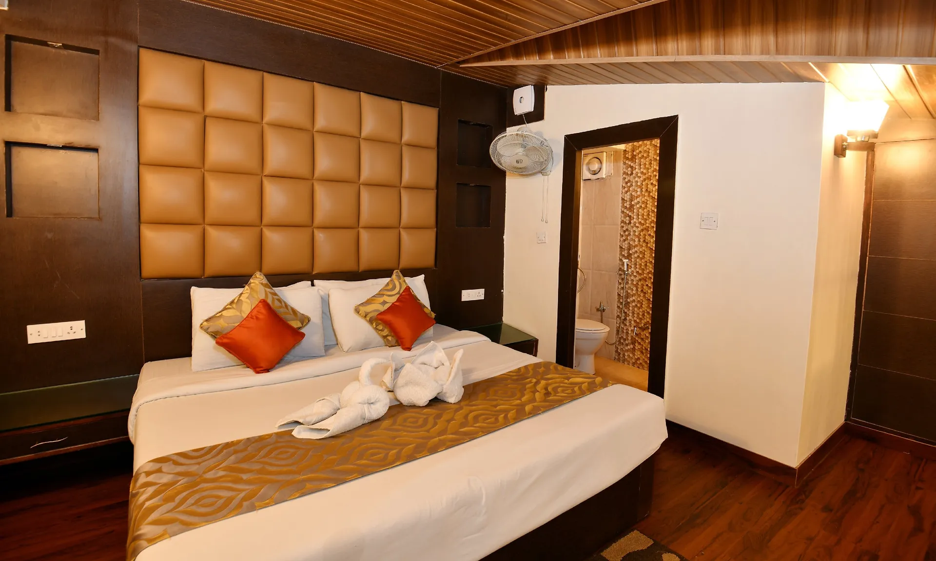 Dynasty Resort Room
