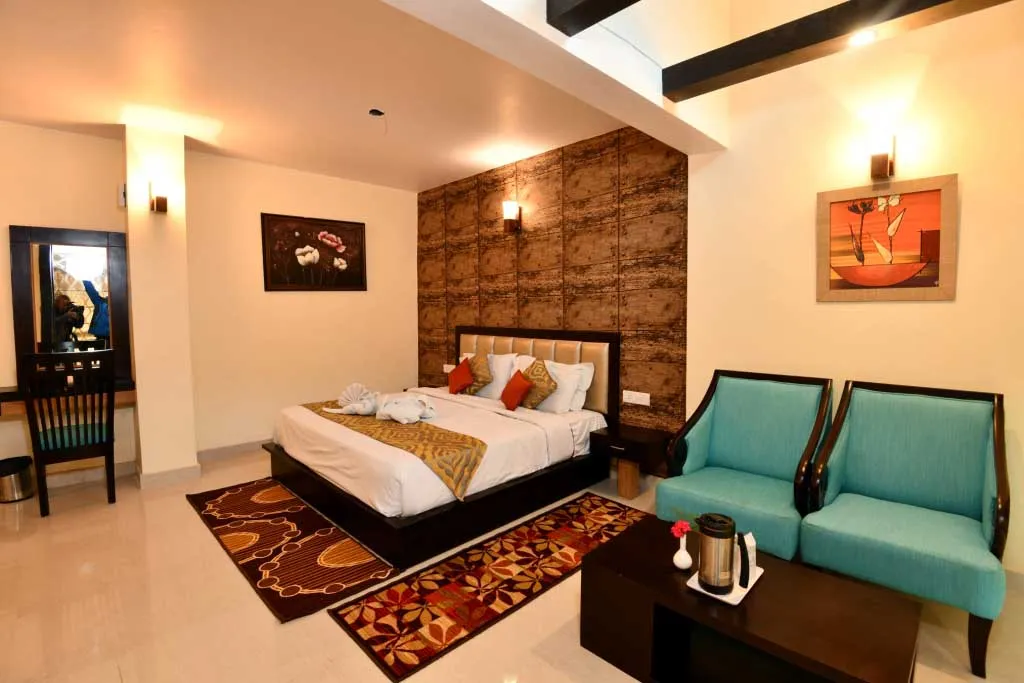 Dynasty Resort Room