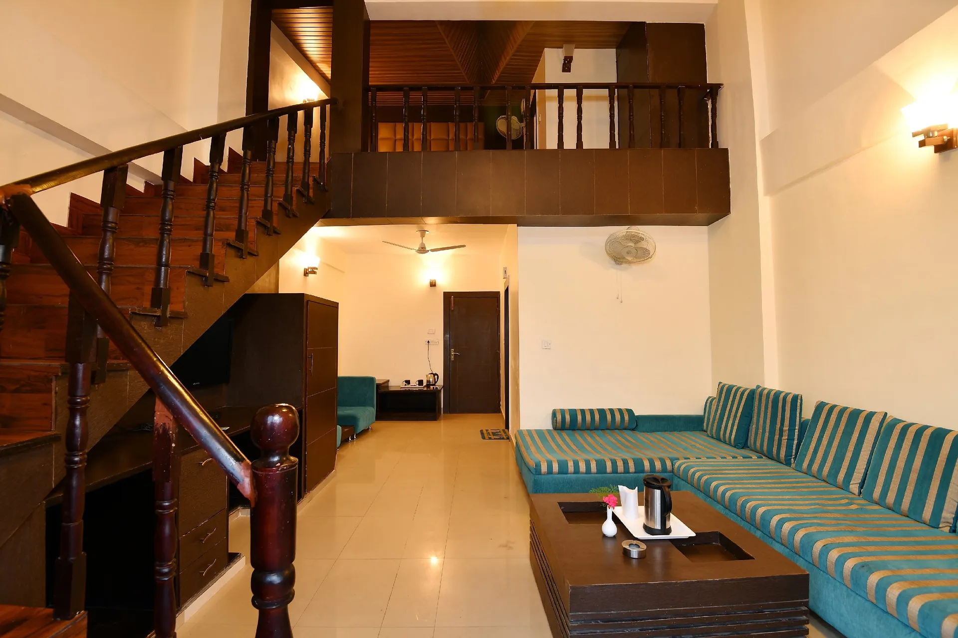 Dynasty Resort Room