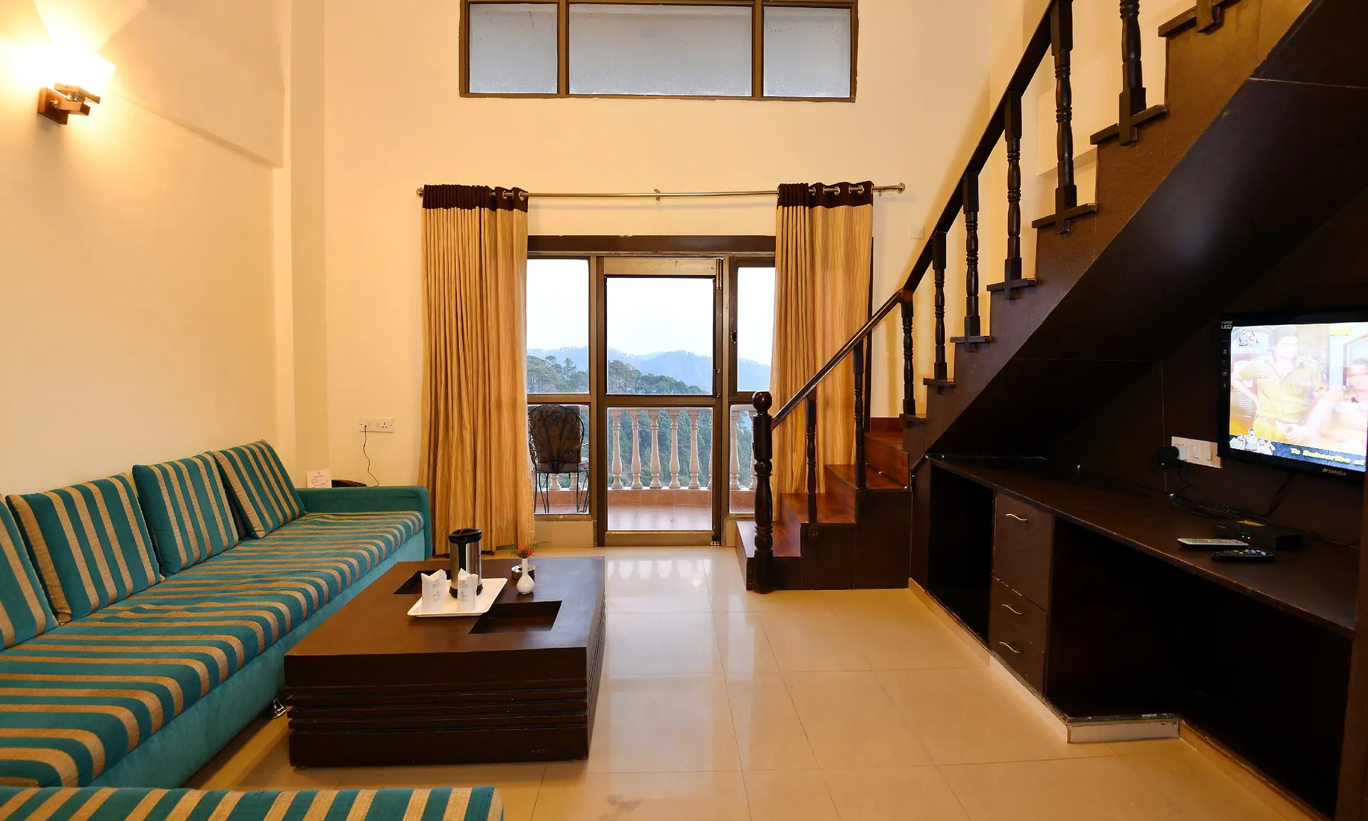 Dynasty Resort Room