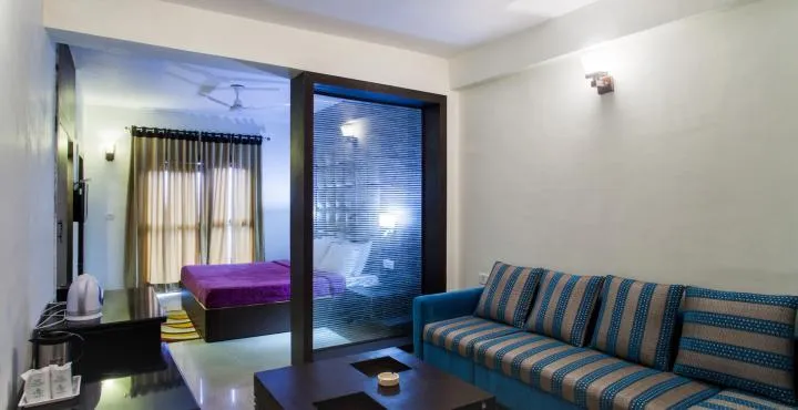 Dynasty Resort Room