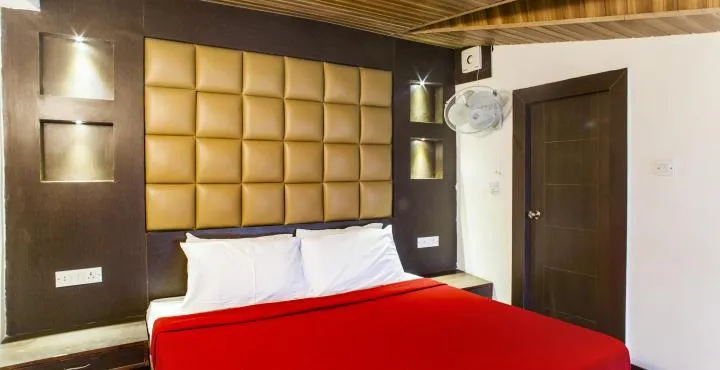 Dynasty Resort Room