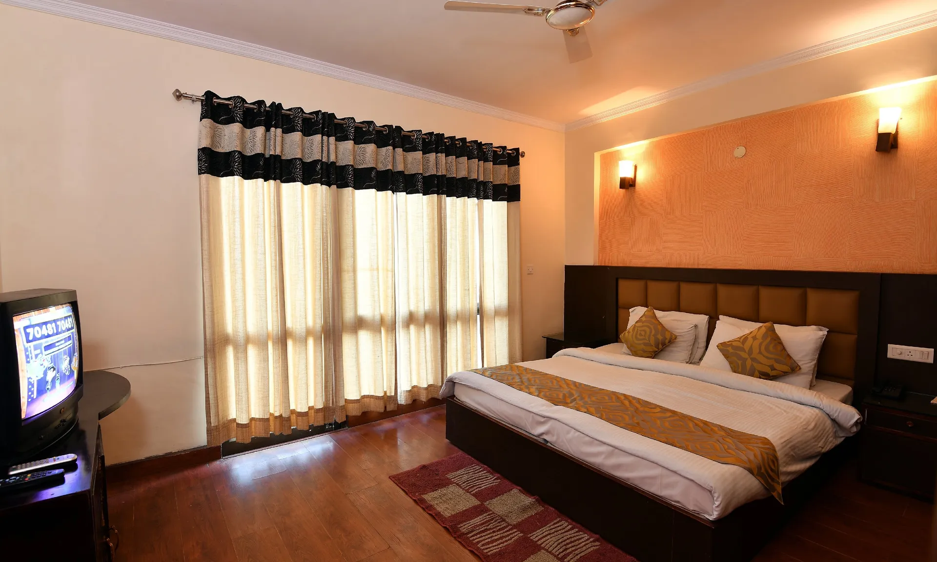 Dynasty Resort Room