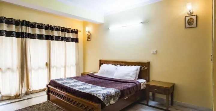 Dynasty Resort Room