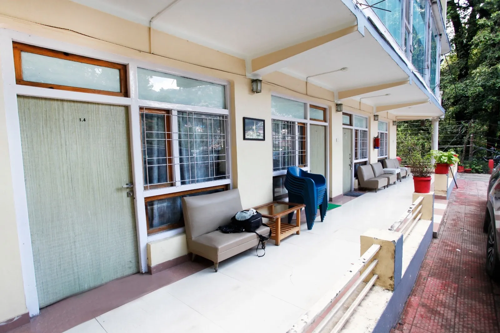 Hotel Aroma Nainital ( In house parking) Common Area