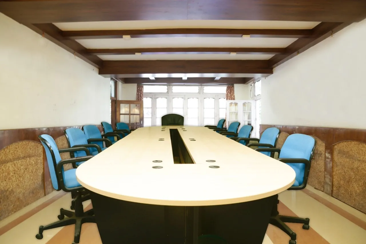 Hotel Aroma Nainital ( In house parking) Conference Room
