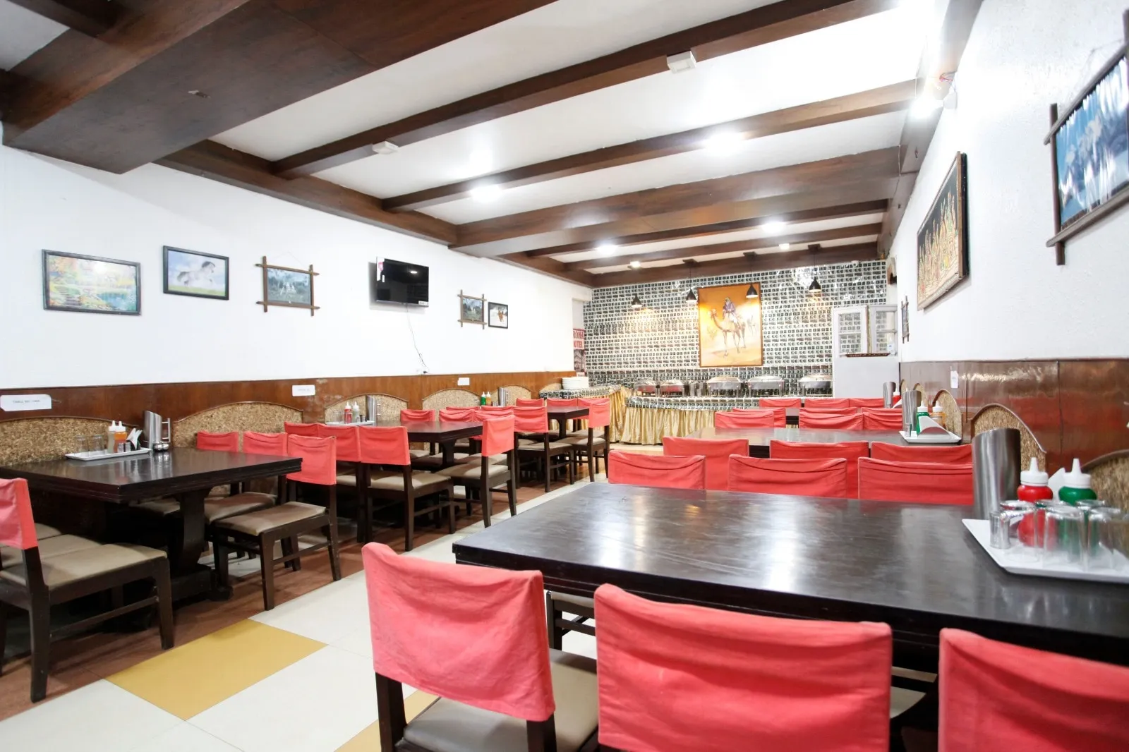 Hotel Aroma Nainital ( In house parking) Restaurant