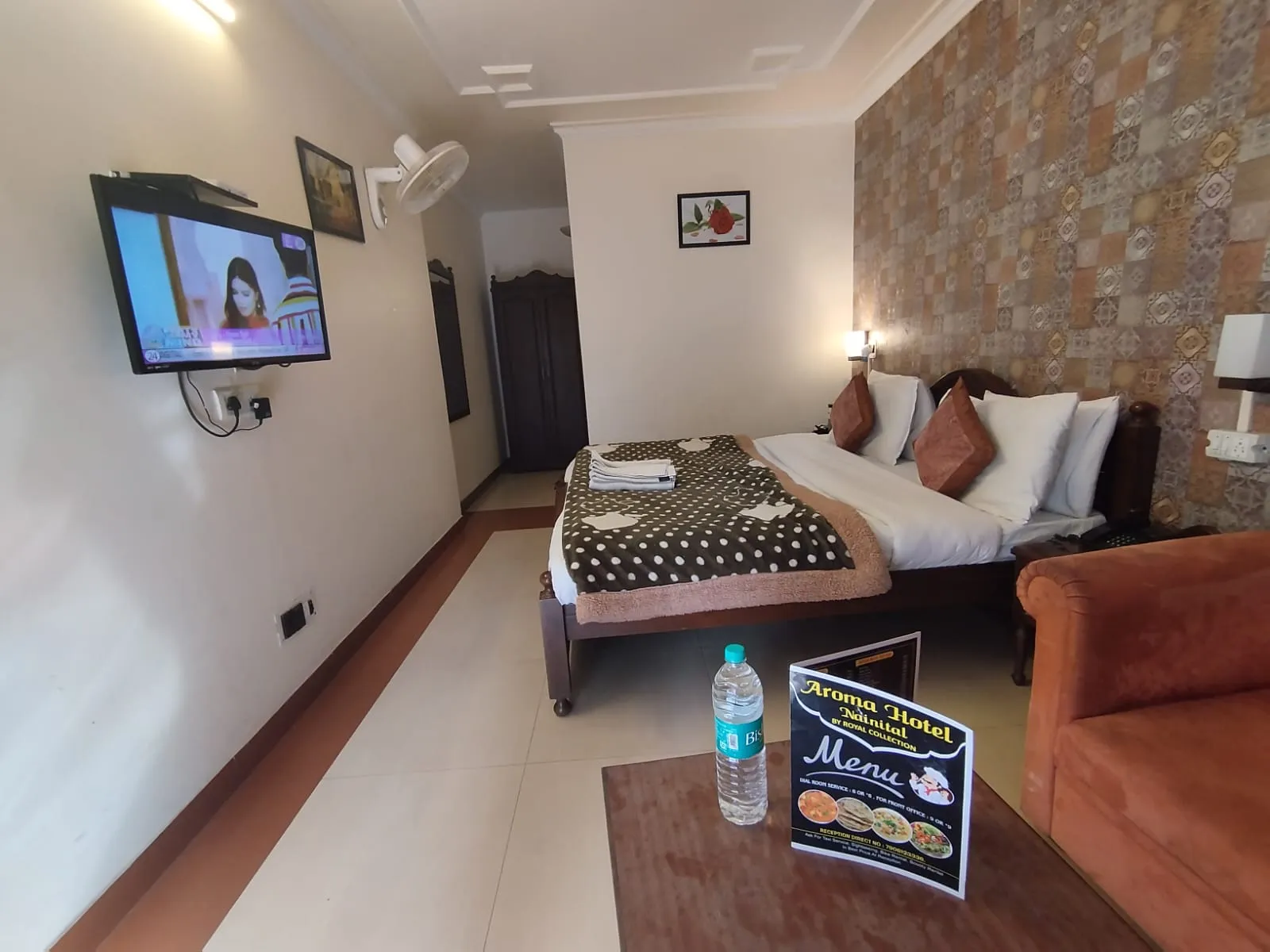 Hotel Aroma Nainital ( In house parking) Room