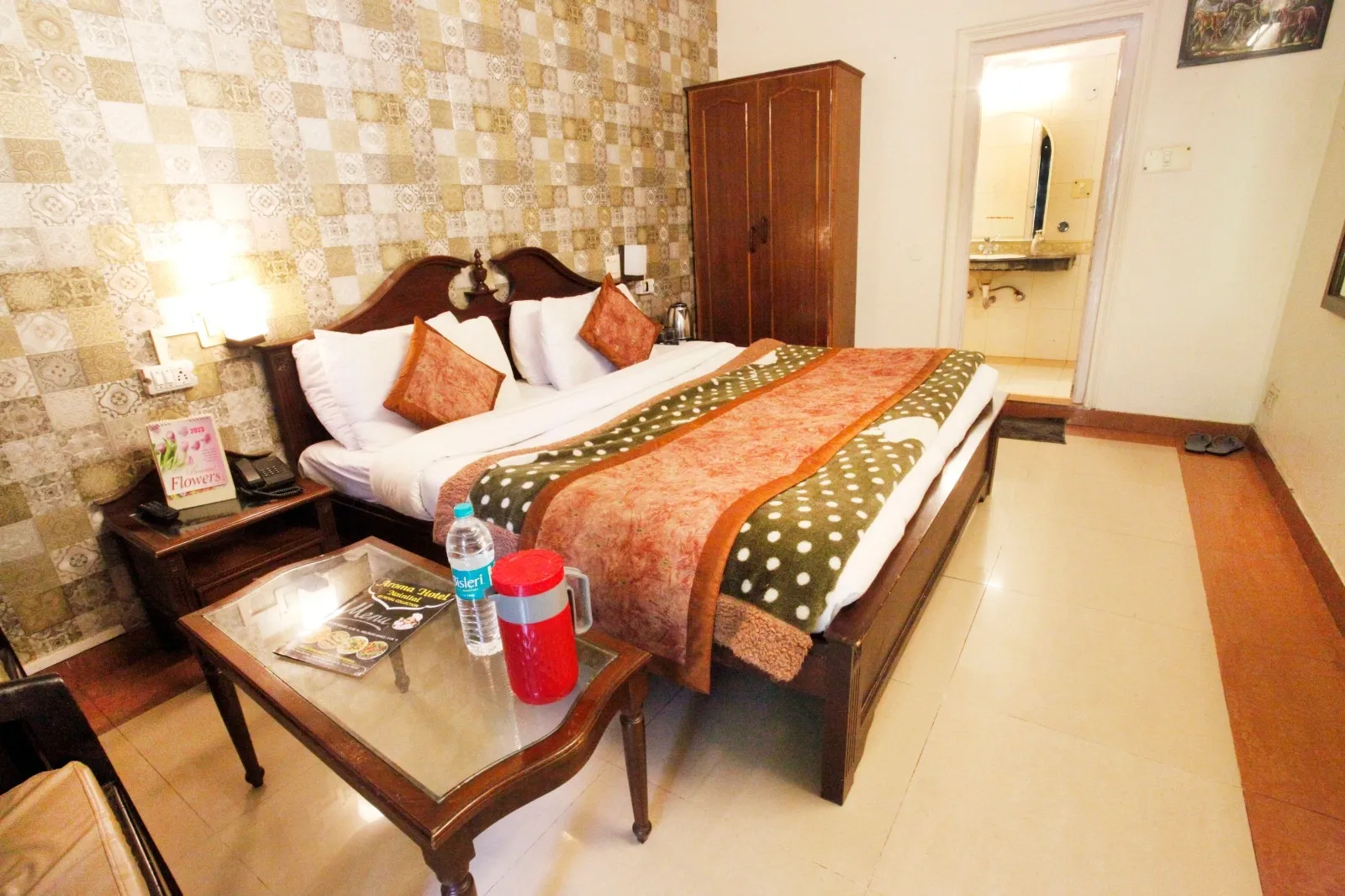 Hotel Aroma Nainital ( In house parking) Room