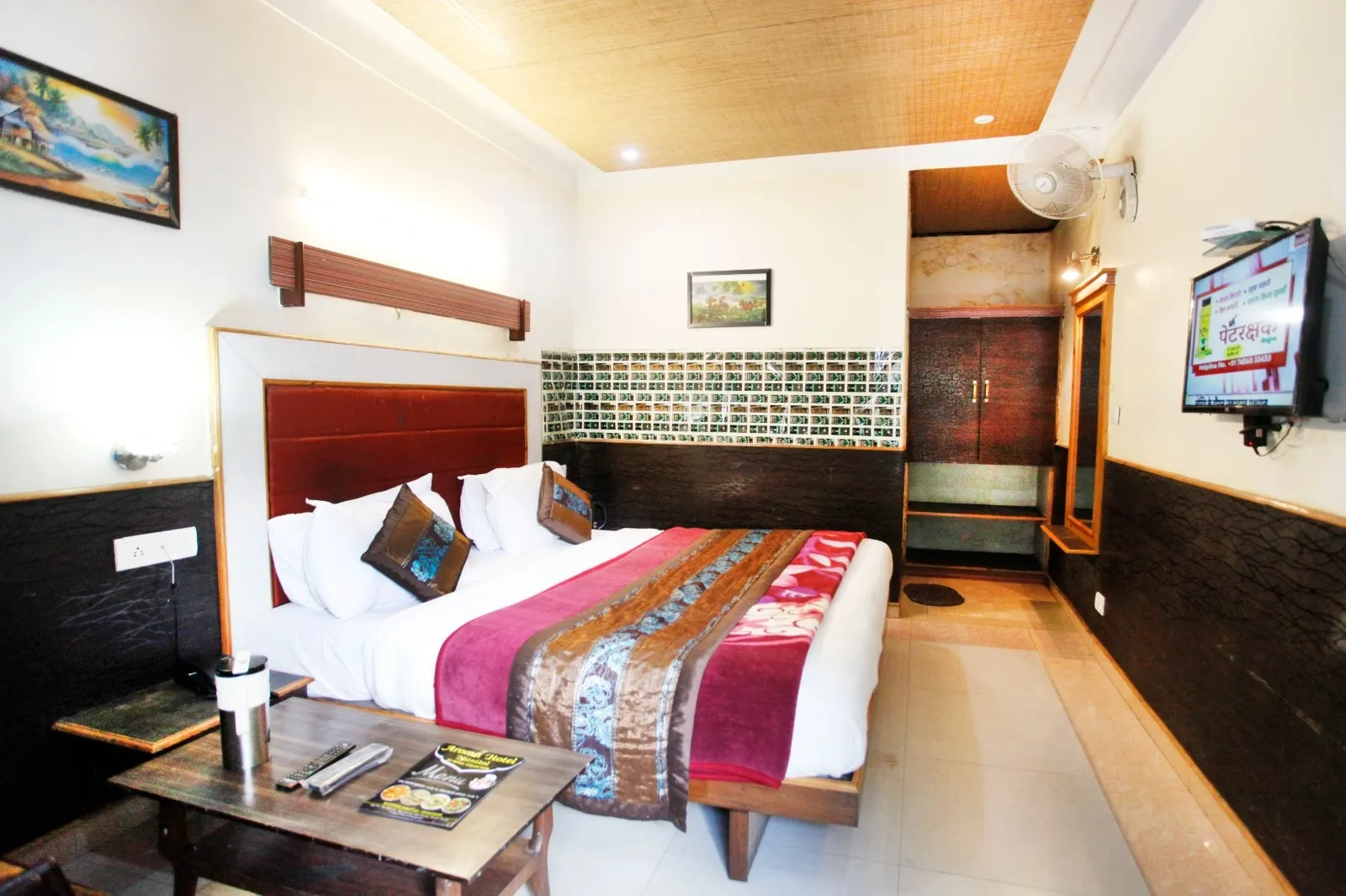 Hotel Aroma Nainital ( In house parking) Room