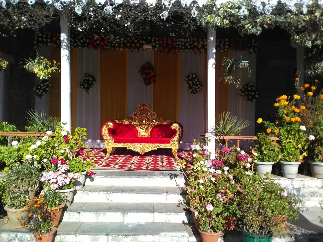 Hotel Chevron Fairhavens, Nainital Entrance