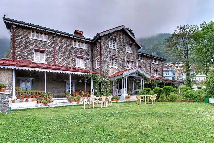 Hotel Chevron Fairhavens, Nainital Outdoors