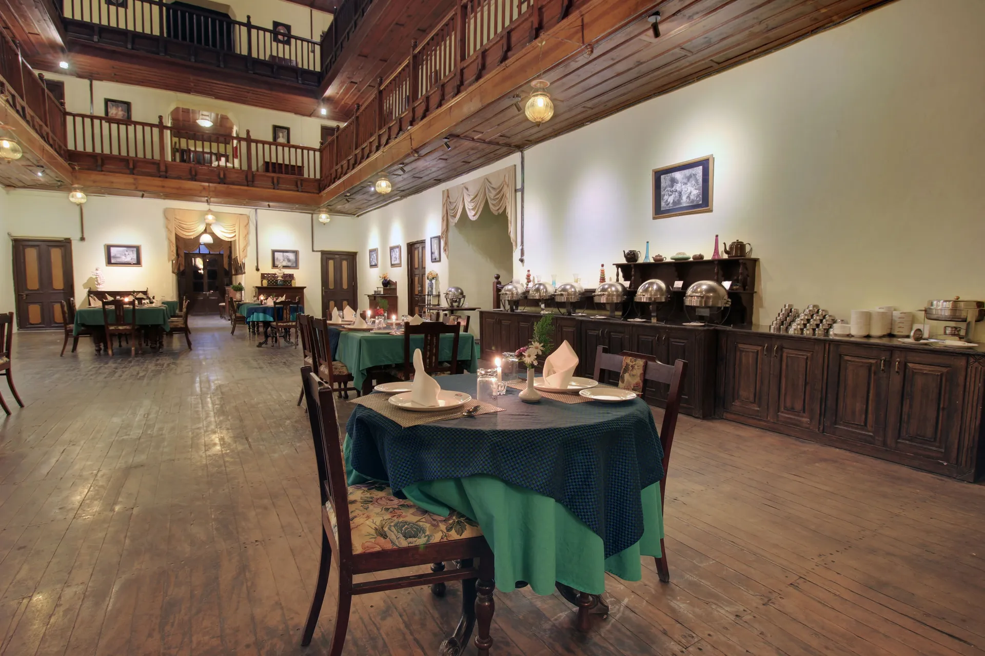 Hotel Chevron Fairhavens, Nainital Restaurant