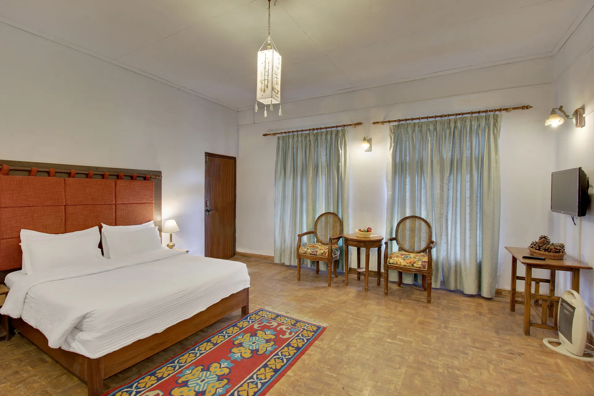 Hotel Chevron Fairhavens, Nainital Room