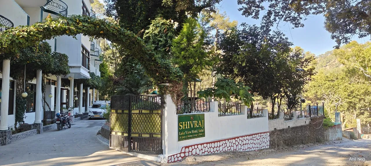La Niwasa by Shivraj Entrance