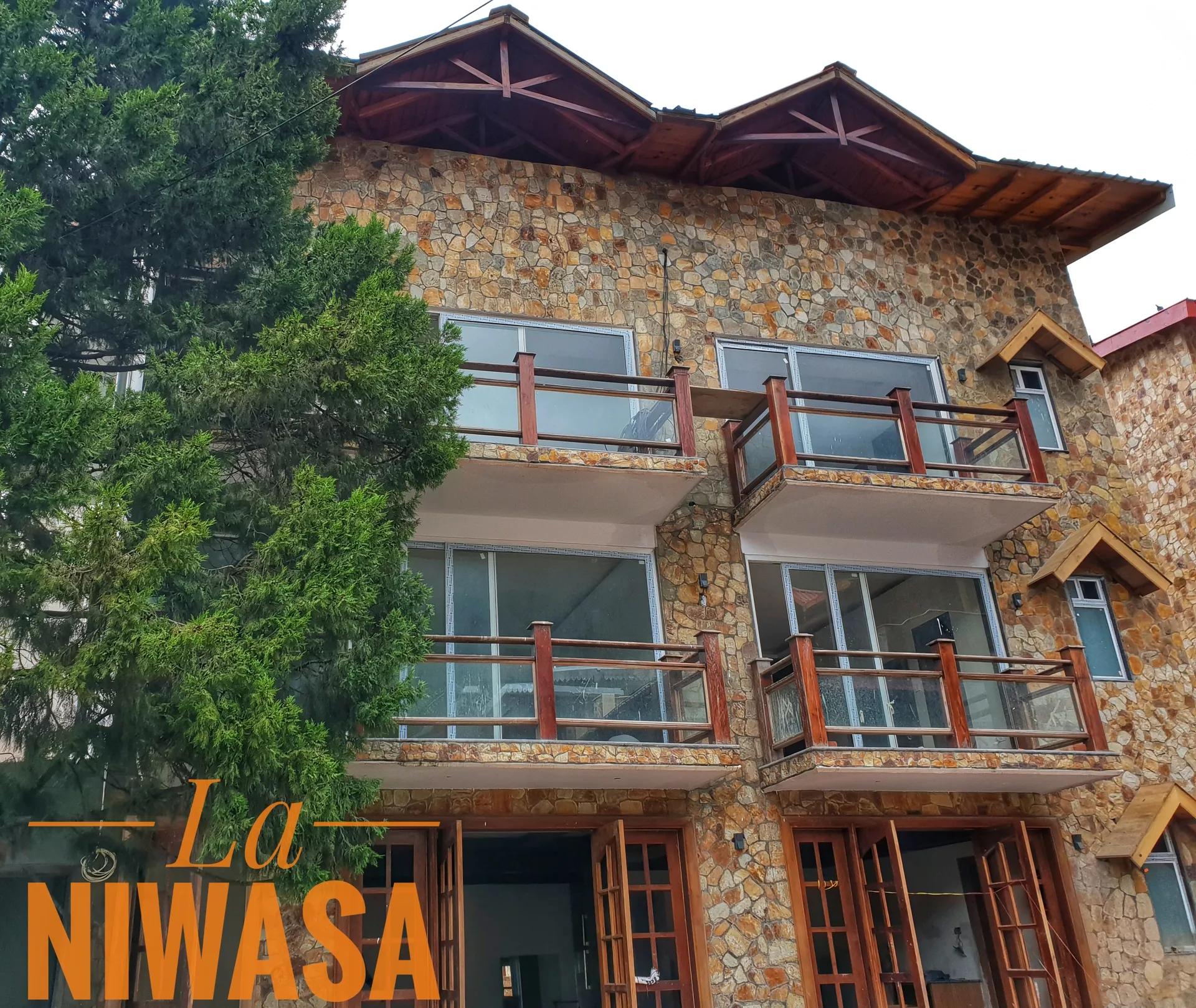 La Niwasa by Shivraj Facade