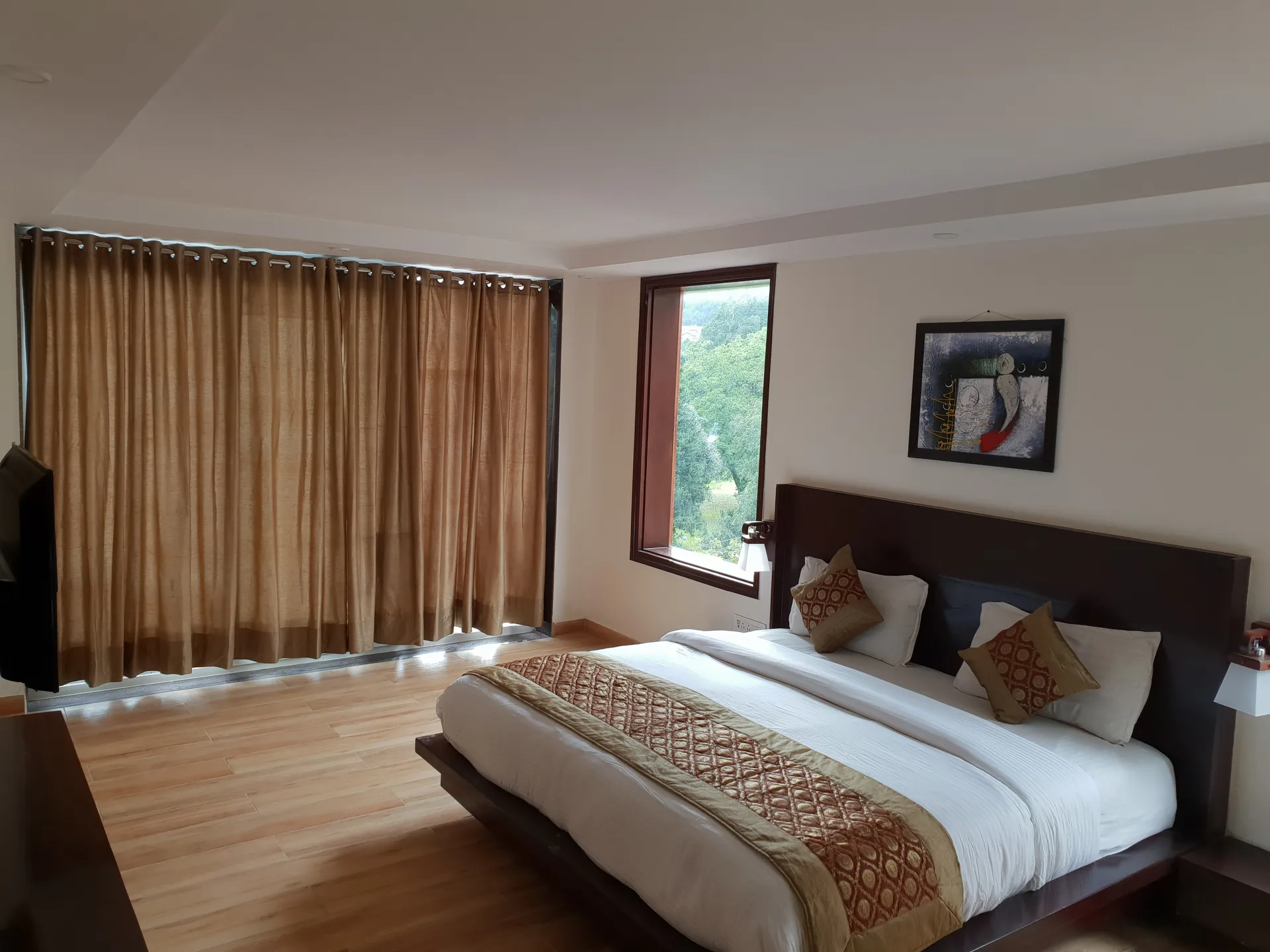 La Niwasa by Shivraj Room