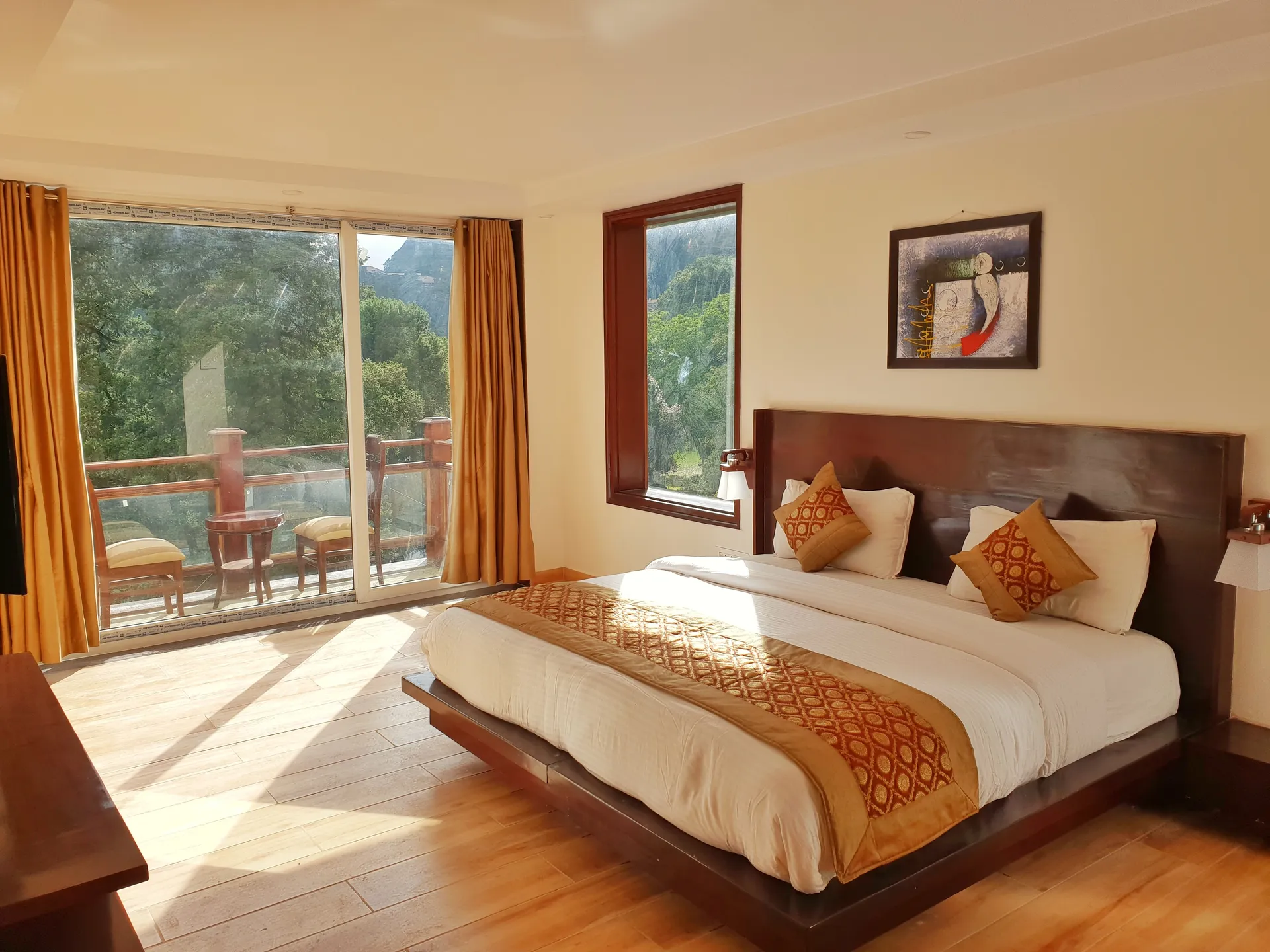 La Niwasa by Shivraj Room