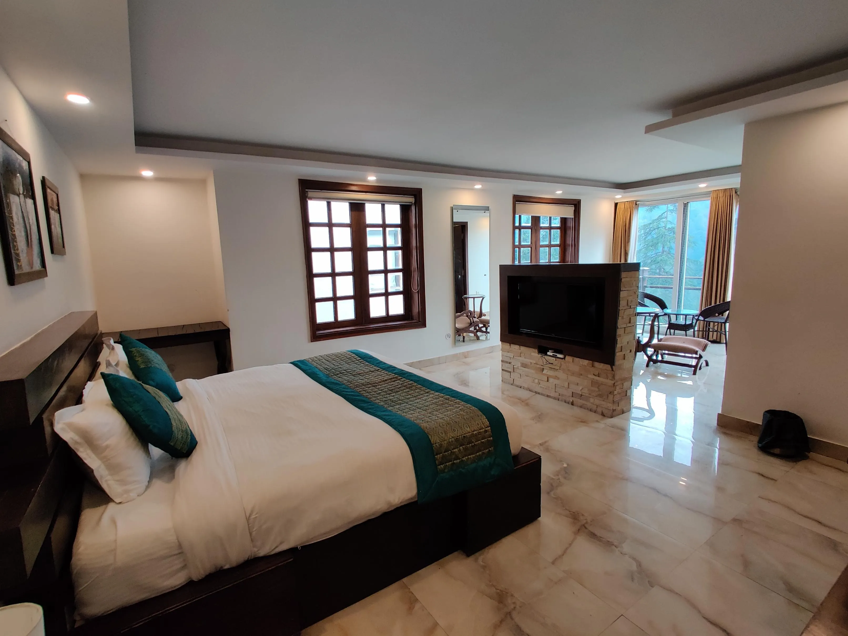 La Niwasa by Shivraj Room