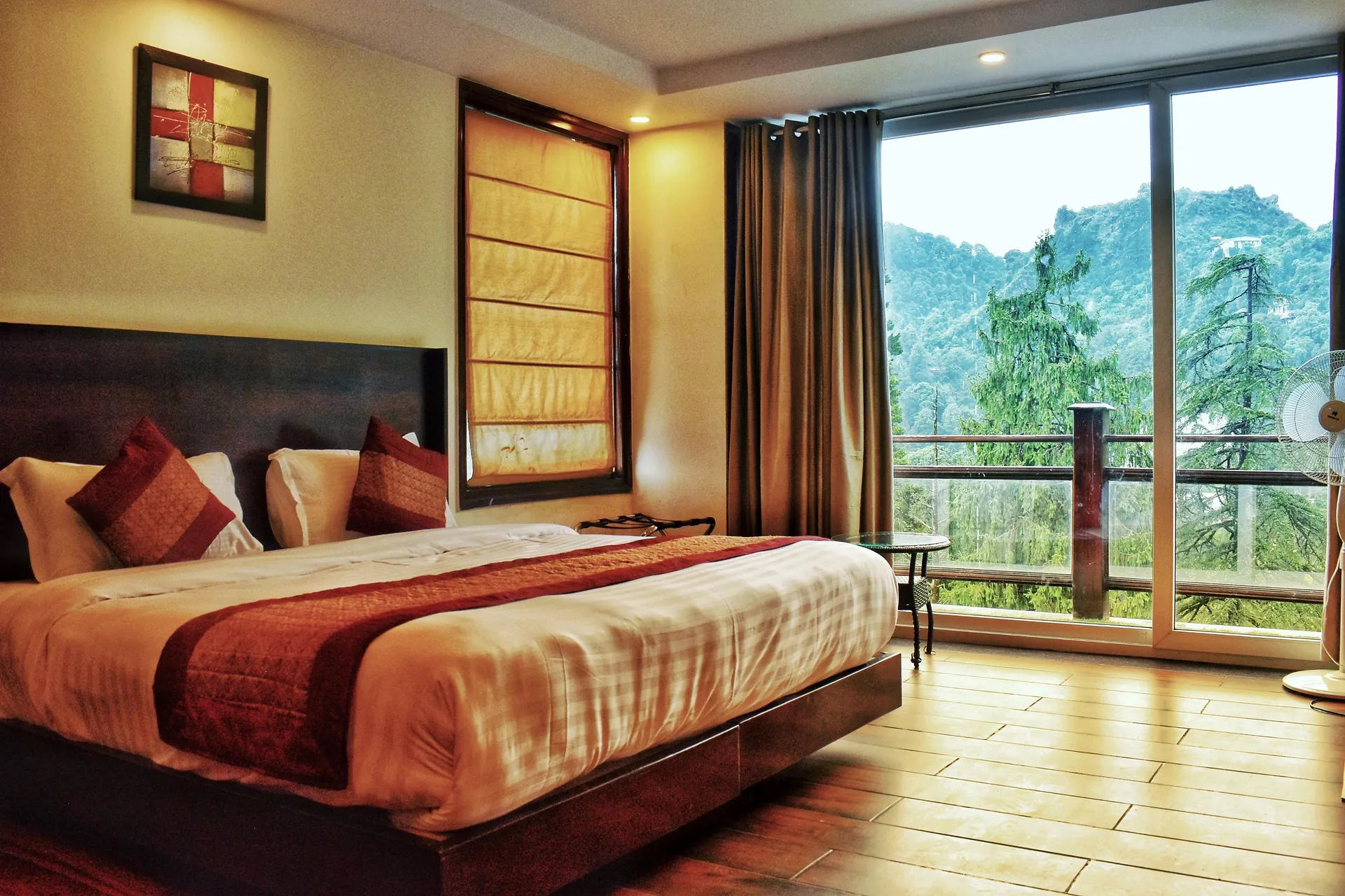 La Niwasa by Shivraj Room