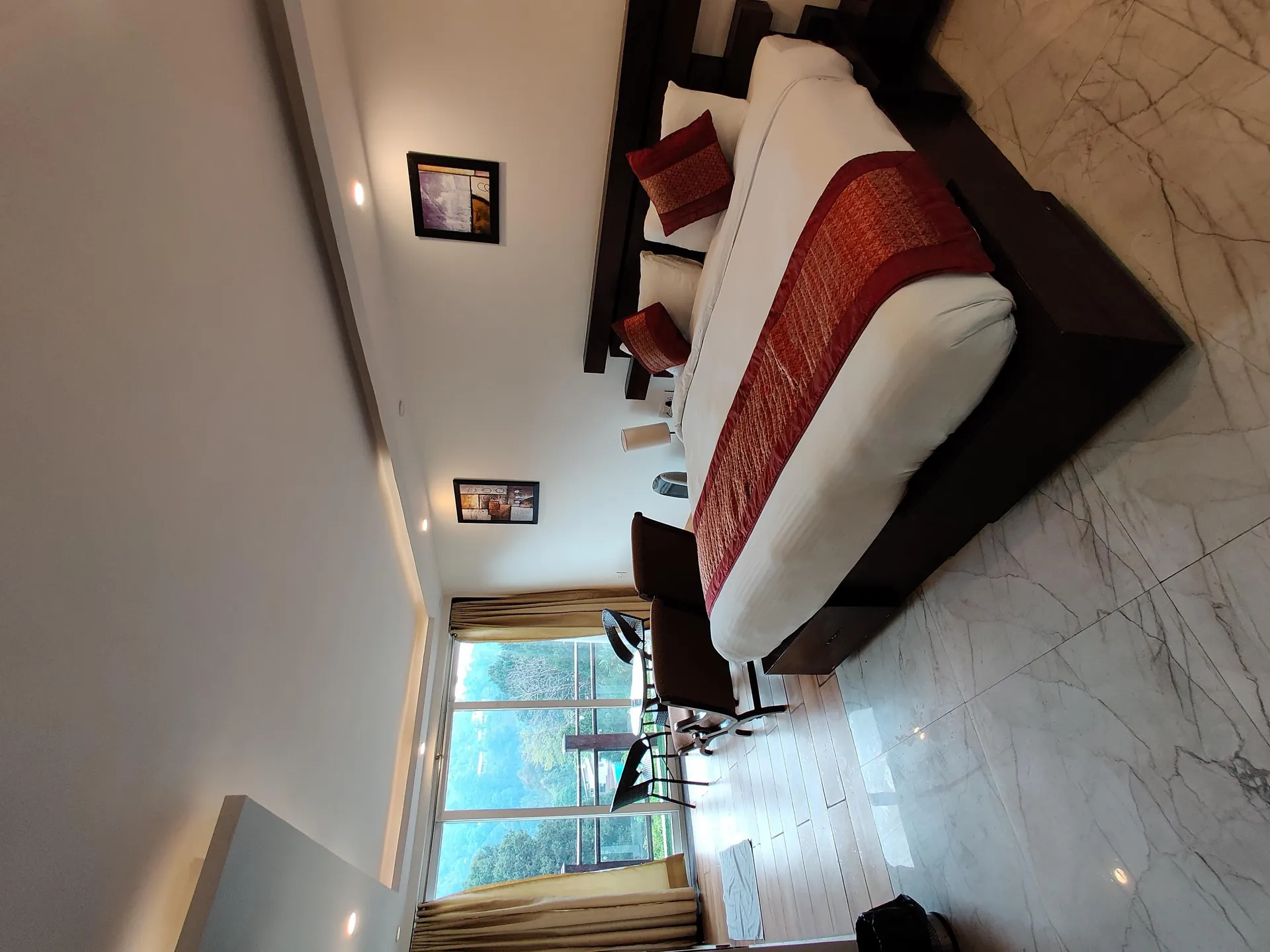 La Niwasa by Shivraj Room
