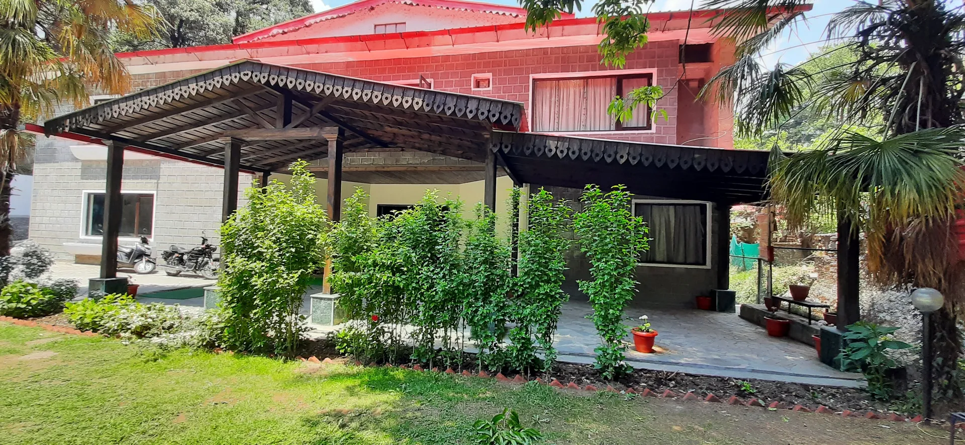 Langdale Manor Nainital Facade